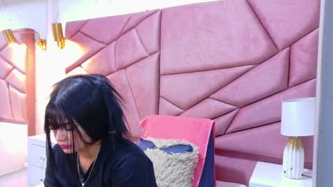 Alexandra online show from April 2026 12:17:01 PM