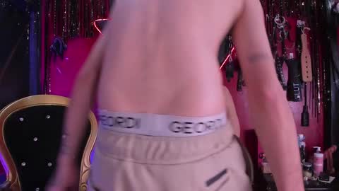 alexa n alex online show from February 2026 09:29:02 PM