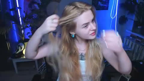 Snapshot of alexa_pirs chatting on November 2025 03:10:02 PM alexa_pirs online show from November 2025 03:10:02 PM