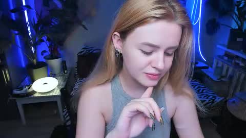 Snapshot of alexa_pirs chatting on December 2025 12:32:01 PM alexa_pirs online show from December 2025 12:32:01 PM