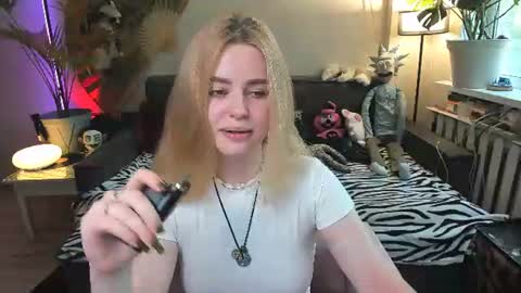Snapshot of alexa_pirs chatting on June 2026 11:03:01 AM alexa_pirs online show from June 2026 11:03:01 AM