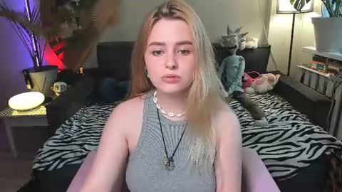 Snapshot of alexa_pirs chatting on June 2026 04:31:01 PM alexa_pirs online show from June 2026 04:31:01 PM