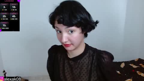 Snapshot of alexaa08 chatting on December 2024 04:57:01 PM Alexandra 3 online show from December 2024 04:57:01 PM