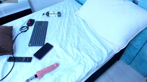 Snapshot of alexaa_small chatting on December 2024 02:54:01 PM alexaa_small online show from December 2024 02:54:01 PM