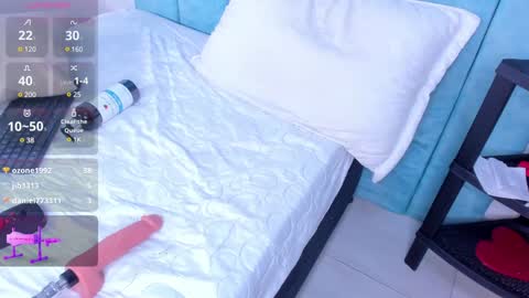 Snapshot of alexaa_small chatting on January 2025 03:39:01 PM alexaa_small online show from January 2025 03:39:01 PM