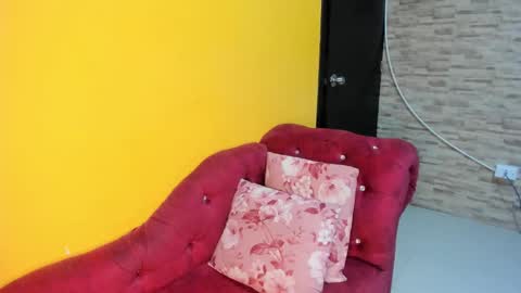 Snapshot of alexaa_small chatting on September 2025 02:22:02 AM alexaa_small online show from September 2025 02:22:02 AM