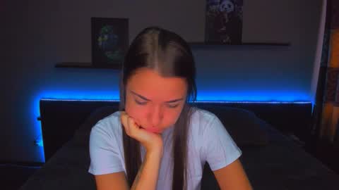 angel online show from September 2025 12:32:02 AM