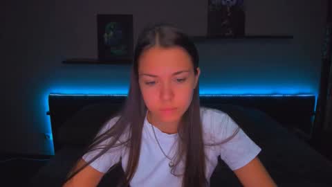 angel online show from October 2025 12:30:02 AM