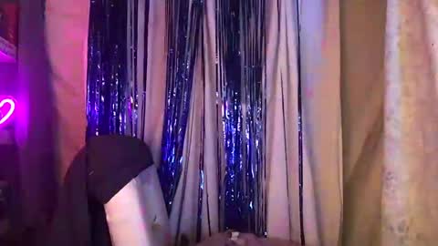 Snapshot of alexablessed2 chatting on December 2024 07:33:02 AM Alexablessed online show from December 2024 07:33:02 AM