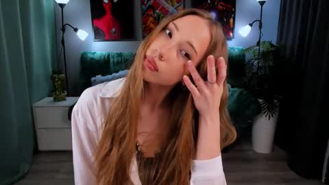 Snapshot of alexaharmon chatting on November 2025 06:24:02 AM AlexaHarmon online show from November 2025 06:24:02 AM