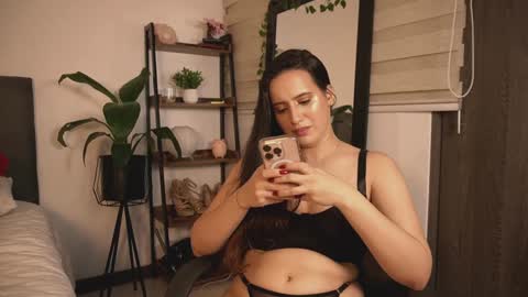 Snapshot of alexajhonsonof chatting on January 2025 11:18:02 PM alexajhonsonof online show from January 2025 11:18:02 PM