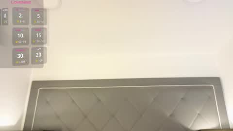 Snapshot of alexamadisson chatting on November 2025 06:20:01 PM Alexa online show from November 2025 06:20:01 PM