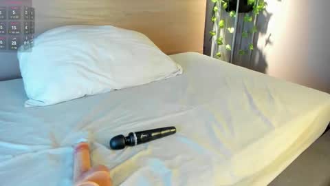 Alexa   online show from December 2025 09:23:02 PM