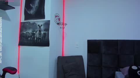 Onlyfansalexmartinezwb  Instagram alexwbmartinez  Twitter martinezcb937 online show from October 2025 11:03:02 PM