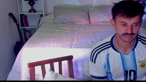 Alexander Jaz online show from November 2025 08:58:01 AM