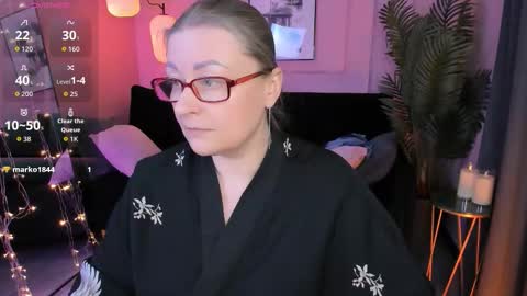 Alexandra online show from February 2026 10:58:02 PM