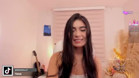 Alexandra Rodriguez online show from December 2025 02:49:01 AM