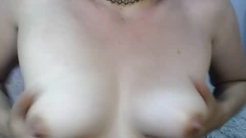 alexandrasaen online show from April 2026 09:37:02 PM