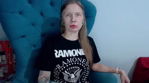 Alexandra online show from January 2025 05:44:02 PM