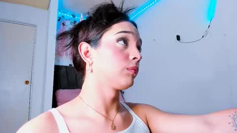 Alexa online show from December 2025 07:04:01 AM