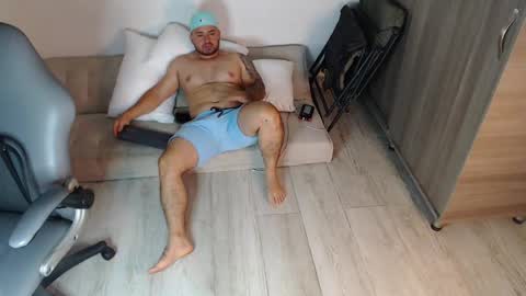 Snapshot of alexandro_king chatting on May 2026 06:30:01 AM ALEX online show from May 2026 06:30:01 AM