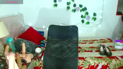 alexaqueenn online show from October 2025 05:17:01 PM