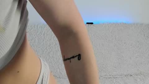 Alex online show from December 2025 05:23:01 AM