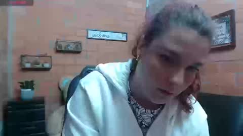 Snapshot of alexatai chatting on September 2025 12:32:02 AM alexatai online show from September 2025 12:32:02 AM