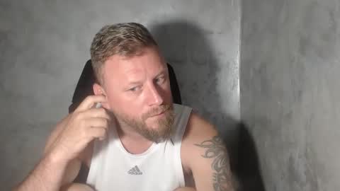 Snapshot of alexboy2022 chatting on June 2026 09:13:02 AM onlyfans..alexyno2022 online show from June 2026 09:13:02 AM