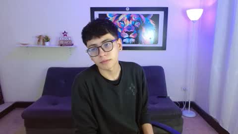 Snapshot of alexcum_18 chatting on February 2026 01:07:02 PM alex online show from February 2026 01:07:02 PM