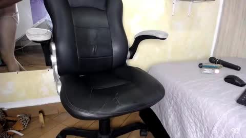 Alex online show from December 2024 04:12:01 AM