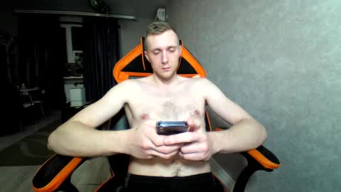 Snapshot of alexfox2018 chatting on March 2025 01:00:02 AM Alex online show from March 2025 01:00:02 AM