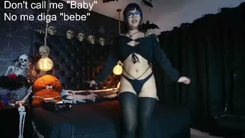 Snapshot of alexhoe_ chatting on June 2026 06:54:01 PM Alex online show from June 2026 06:54:01 PM