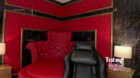 Alexiaa  Online 1430 to 2100 GMT-5 online show from December 2025 12:03:02 PM