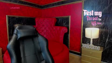 Snapshot of alexiacooperr chatting on February 2026 01:40:01 PM Alexiaa Online 1430 to 2100 GMT-5 online show from February 2026 01:40:01 PM