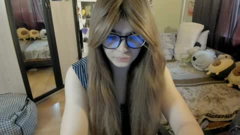 alexiamaiex online show from May 2026 04:21:02 AM