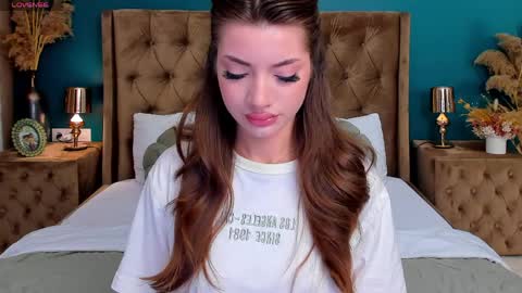 Alexis online show from April 2026 05:19:01 AM