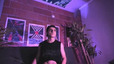 Snapshot of alexijacobs chatting on October 2025 01:14:01 AM Alexi Jacobs online show from October 2025 01:14:01 AM