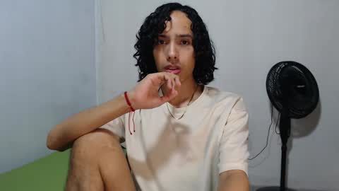 Alexis online show from March 2026 12:12:02 PM