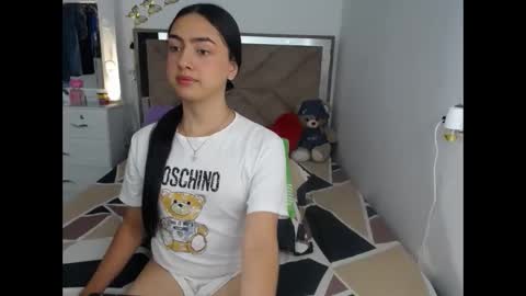 -- ALEXIS -- online show from May 2026 01:57:02 AM