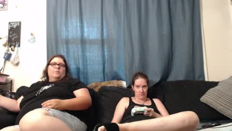 Snapshot of alexisandtherest chatting on July 2026 11:34:02 PM Alexis online show from July 2026 11:34:02 PM