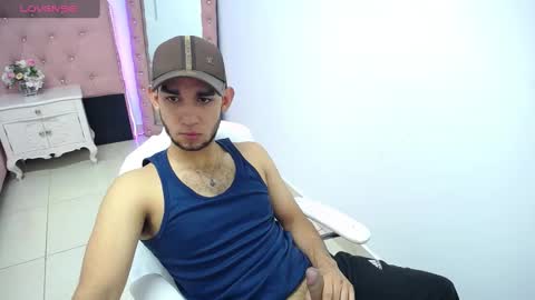 Snapshot of alexiscollinss chatting on January 2025 11:56:02 AM alexiscollinss online show from January 2025 11:56:02 AM