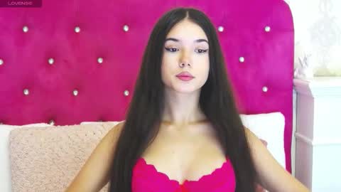 alexisdevine online show from September 2025 04:23:01 AM