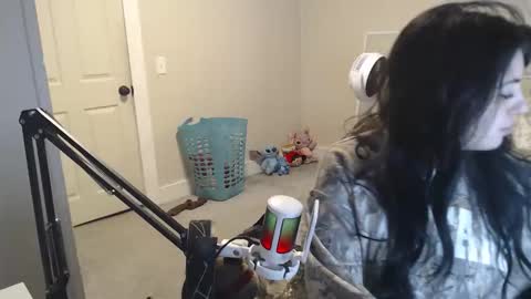 alexislove8 online show from January 2026 12:58:01 AM