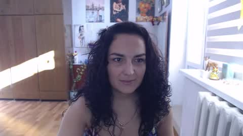 AlexisMillers online show from November 2025 12:07:01 PM