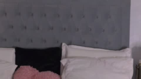Alexis online show from July 2026 06:48:01 AM