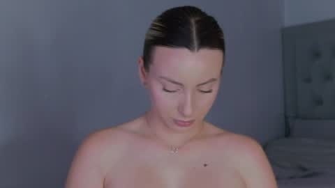 Alexis online show from July 2026 07:06:02 AM