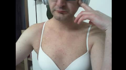 Alexia online show from February 2026 08:38:02 PM