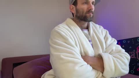 Alex Mann online show from December 2025 06:24:02 PM