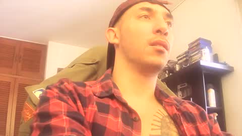 Snapshot of alexopenmind21 chatting on January 2025 05:23:02 PM Alexxx online show from January 2025 05:23:02 PM